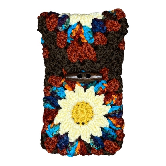 HANDMADE Crocheted Daisy Granny Square Phone Cover Pouch - Picture 1 of 6